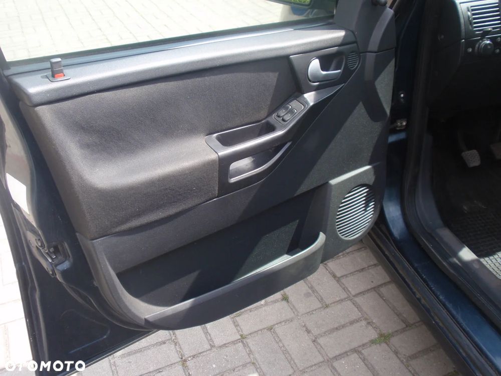 Opel Meriva 1.7 DTI Enjoy - 22