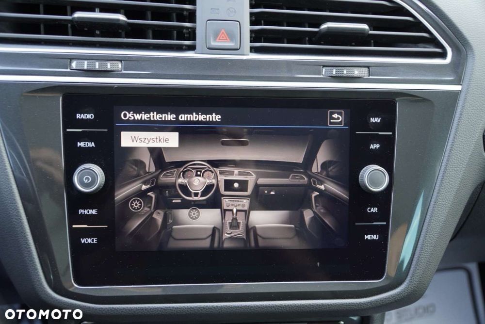Volkswagen Tiguan 1.5 TSI OPF DSG R-Line - 24