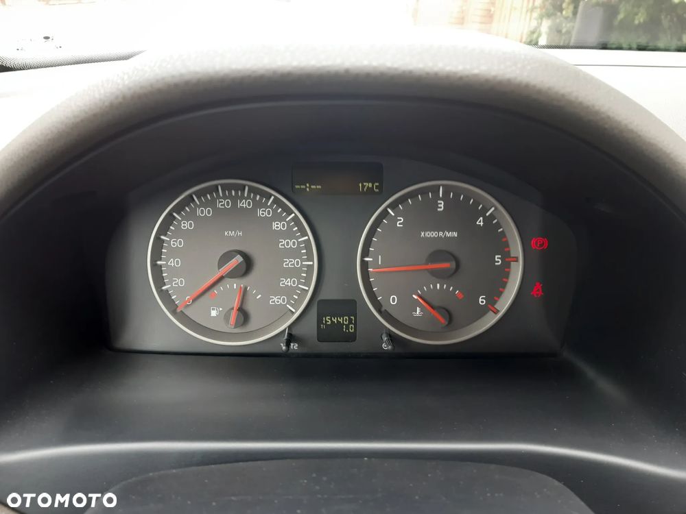 Volvo C30 1.6D Summum - 13