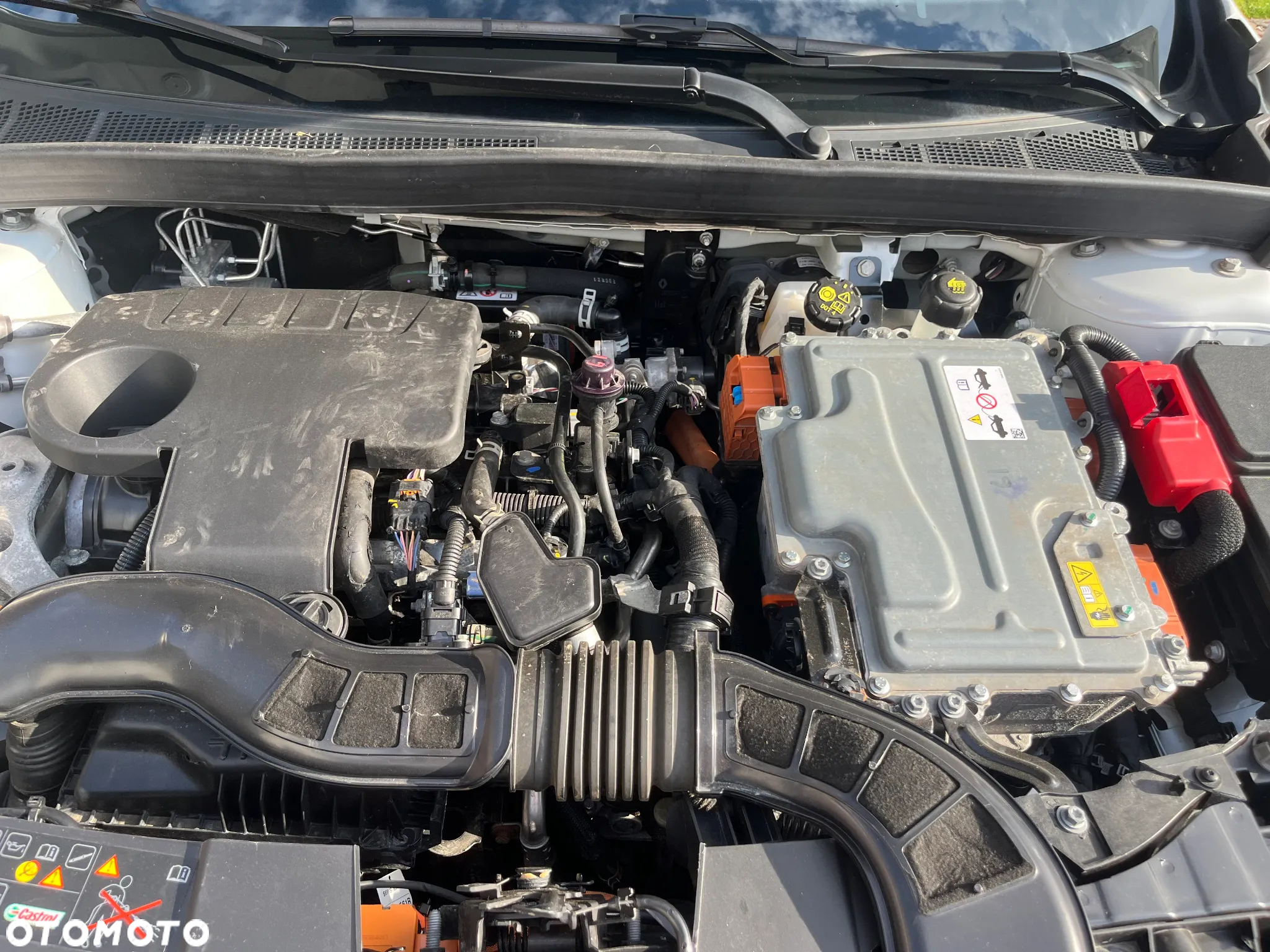 Renault Megane Grandtour E-TECH Plug-in 160 R.S LINE - 14