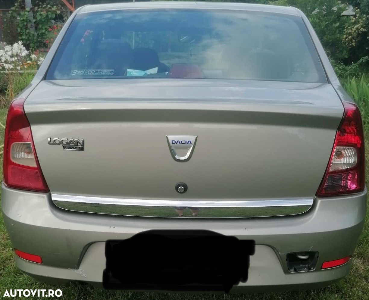 Dacia Logan 1.2 16V Laureate - 4