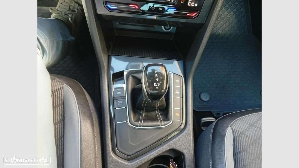 VW Tiguan 1.4 TSI eHybrid R-Line DSG - 19