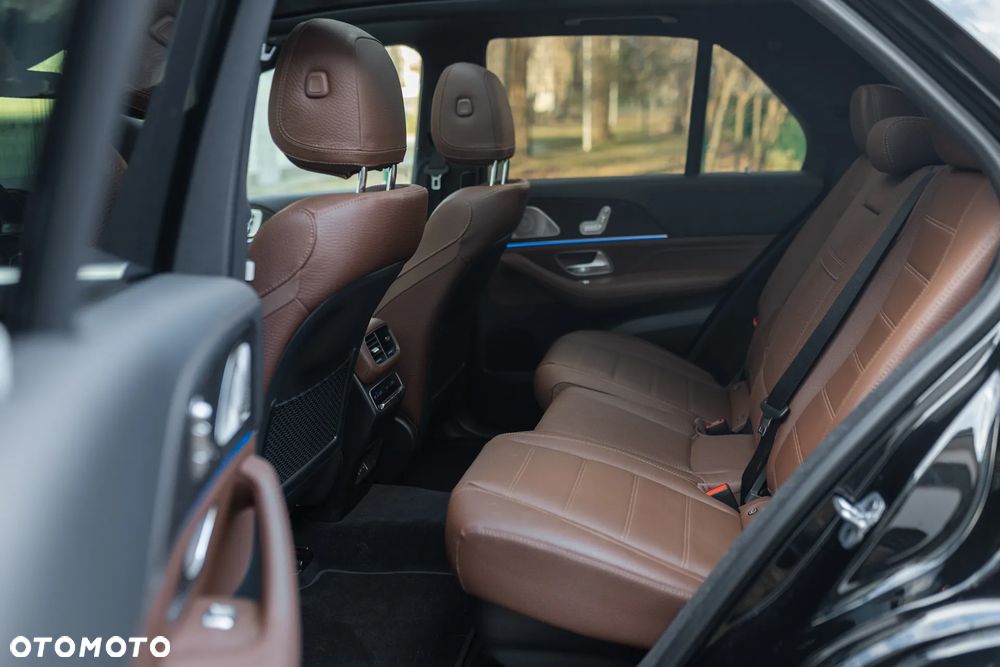 Mercedes-Benz GLE - 16