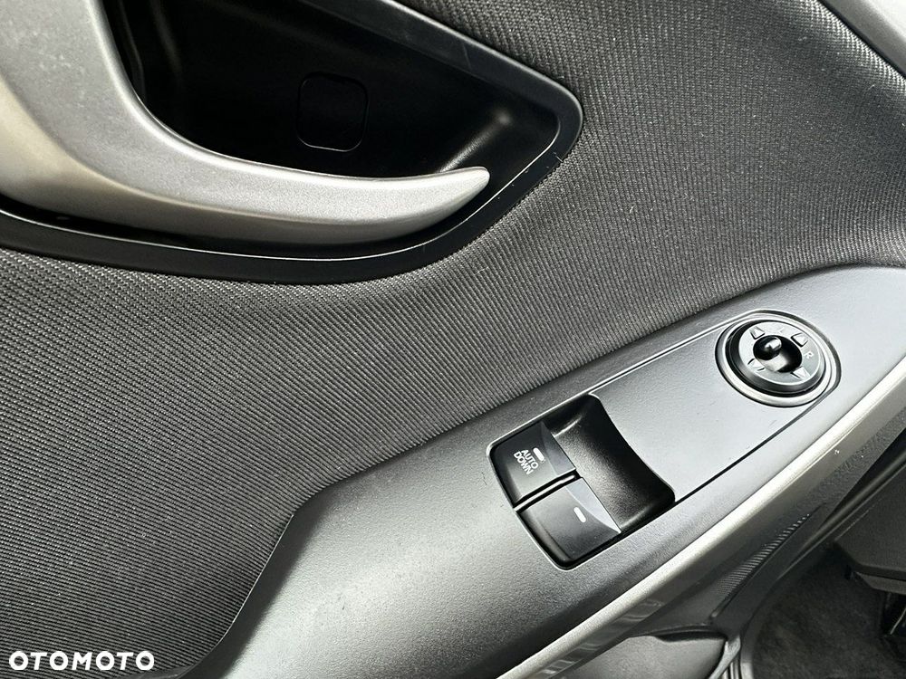 Hyundai i30 1.4 Comfort - 16