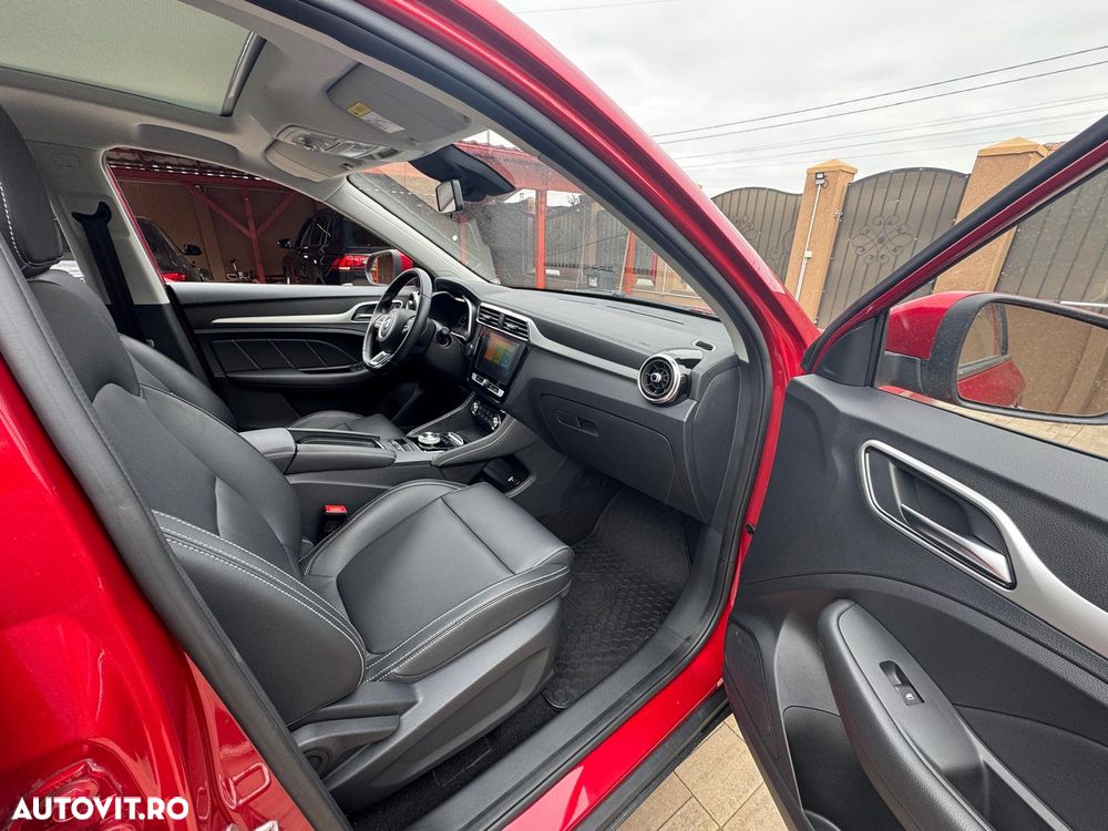 MG ZS EV Luxury - 21