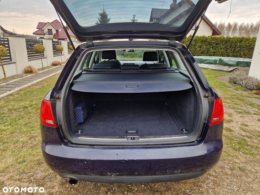 Audi A4 Avant 1.6 - 9