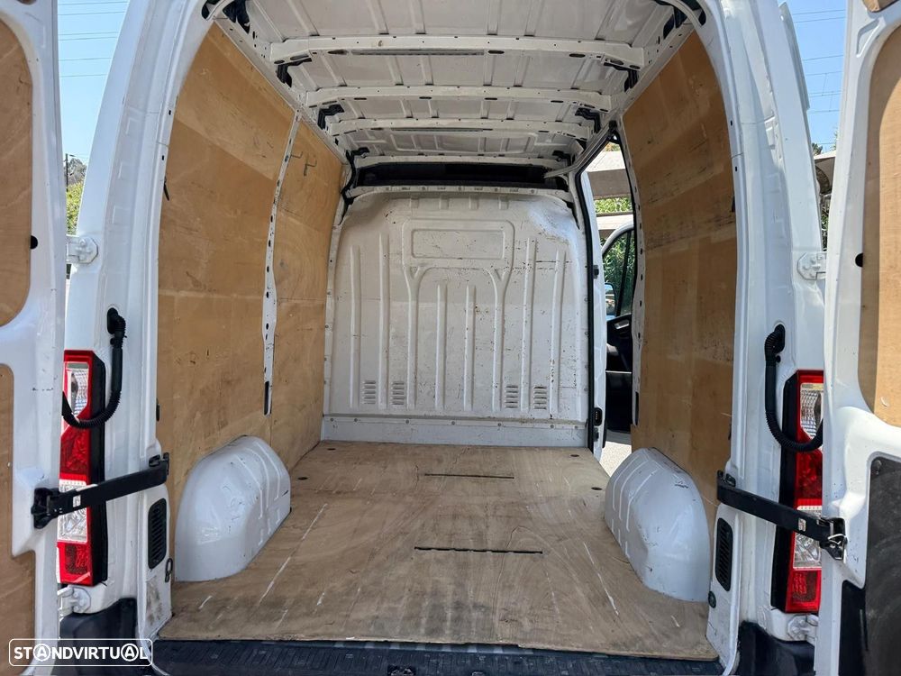 Renault Master 2.3 dCi L2H2 3.3T 100 - 14