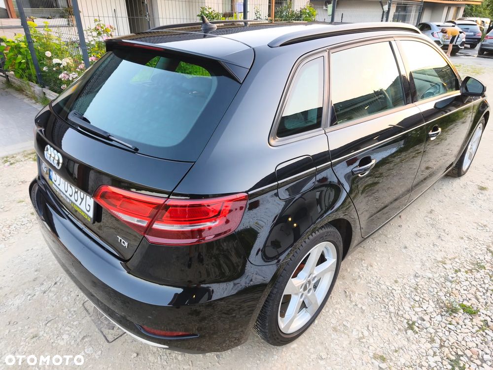 Audi A2 - 8