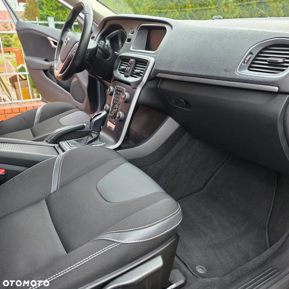 Volvo V40 D3 Drive-E Kinetic - 9