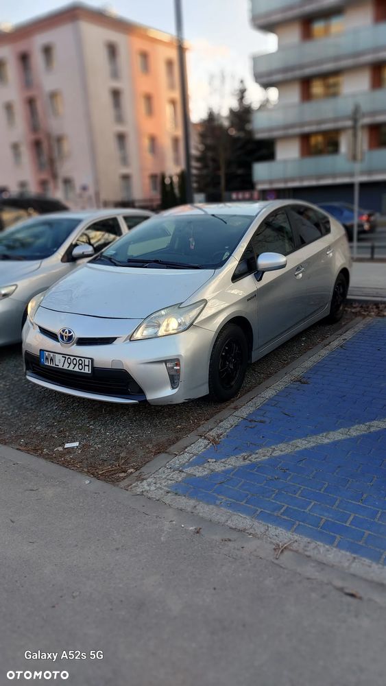 Toyota Prius 1.8 HSD Active - 2
