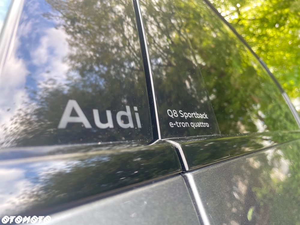 Audi Q8 Sportback e-tron - 20