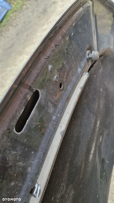 VW Passat b6 LC8X maska pokrywa silnika - 6