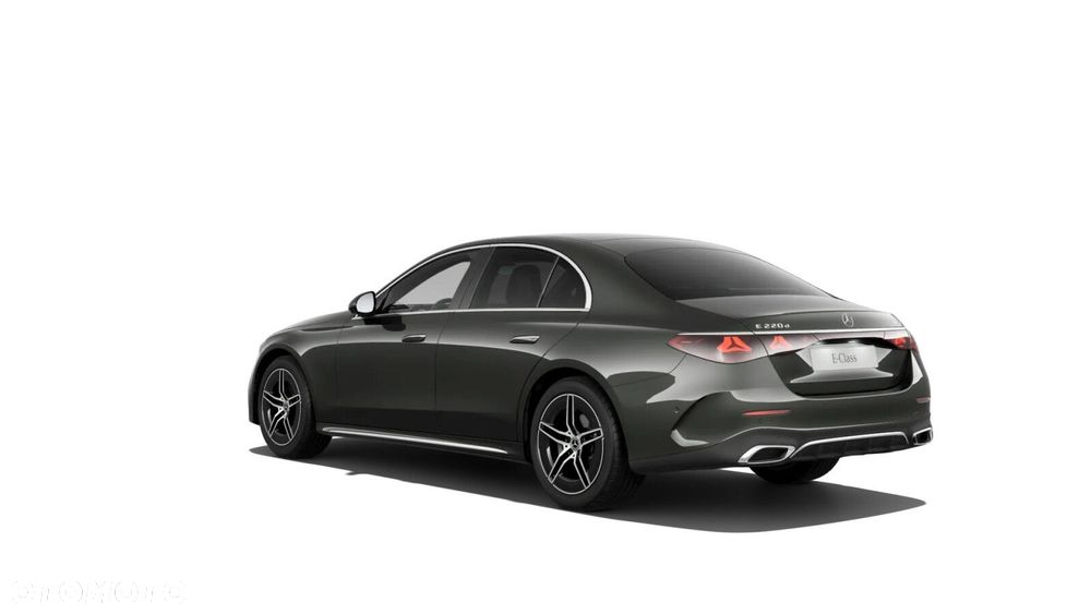 Mercedes-Benz Klasa E - 17