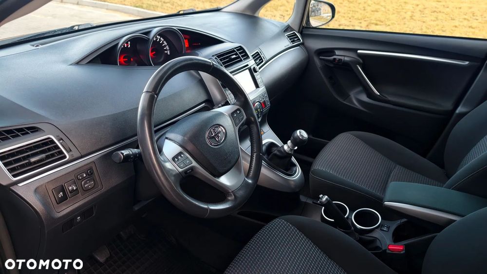 Toyota Verso 1.8 7-Sitzer Edition S - 27