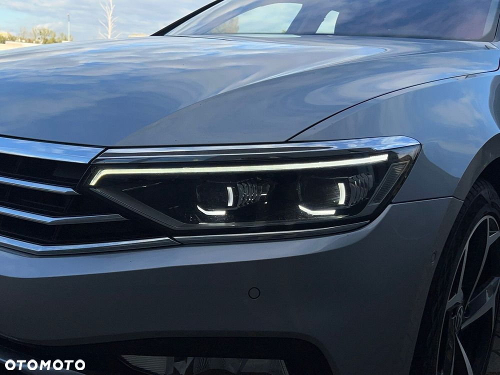 Volkswagen Passat 1.5 TSI EVO Elegance DSG - 37