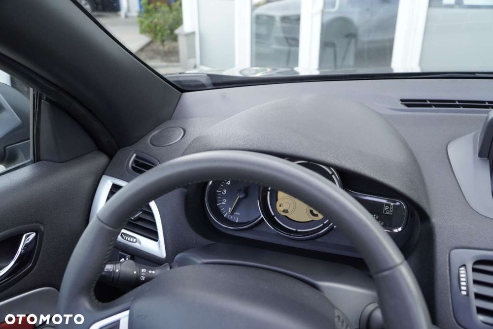 Renault Megane 2.0 16V Dynamique CVT - 20