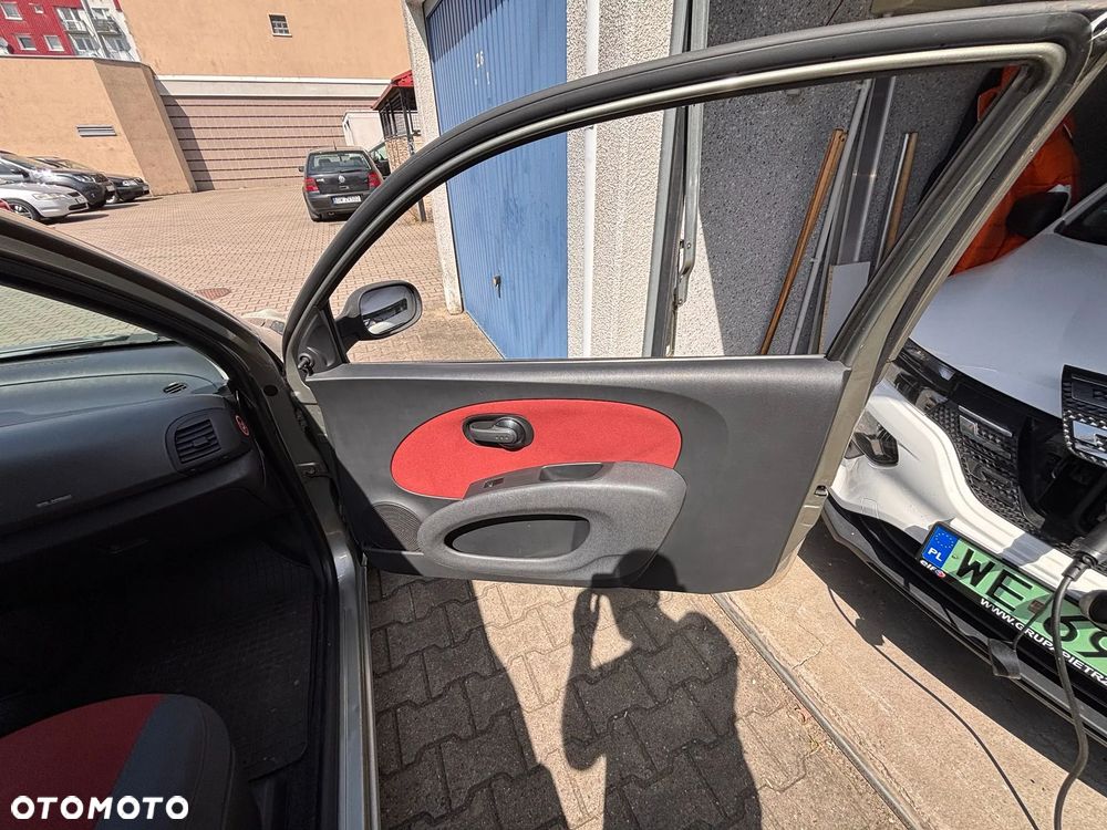 Nissan Micra 1.2 Visia + / Visia - 7