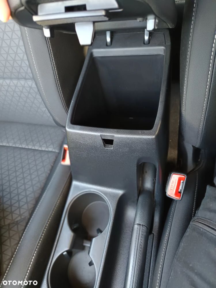 Kia Ceed 1.0 T-GDI M - 12