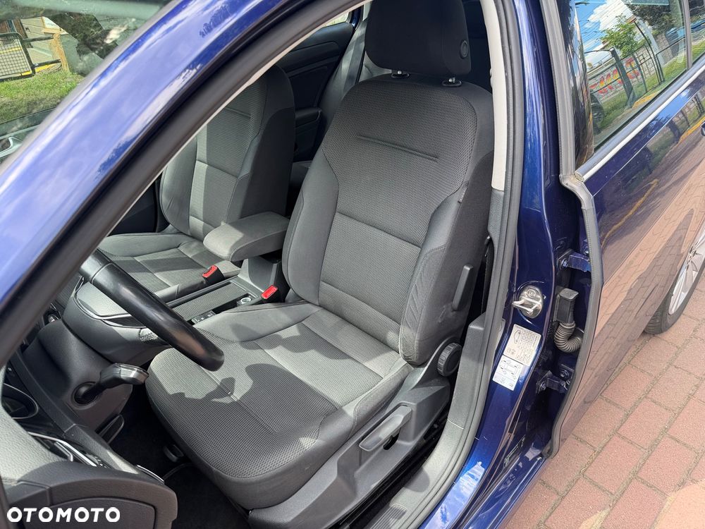 Volkswagen Golf 1.6 TDI BMT Comfortline - 17