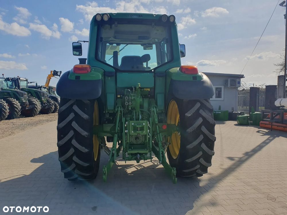 John Deere 6120 - 4