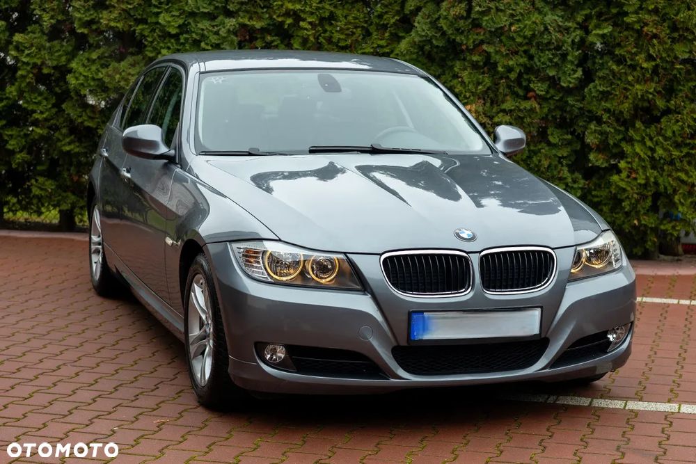 BMW Seria 3 318i Edition Sport - 20