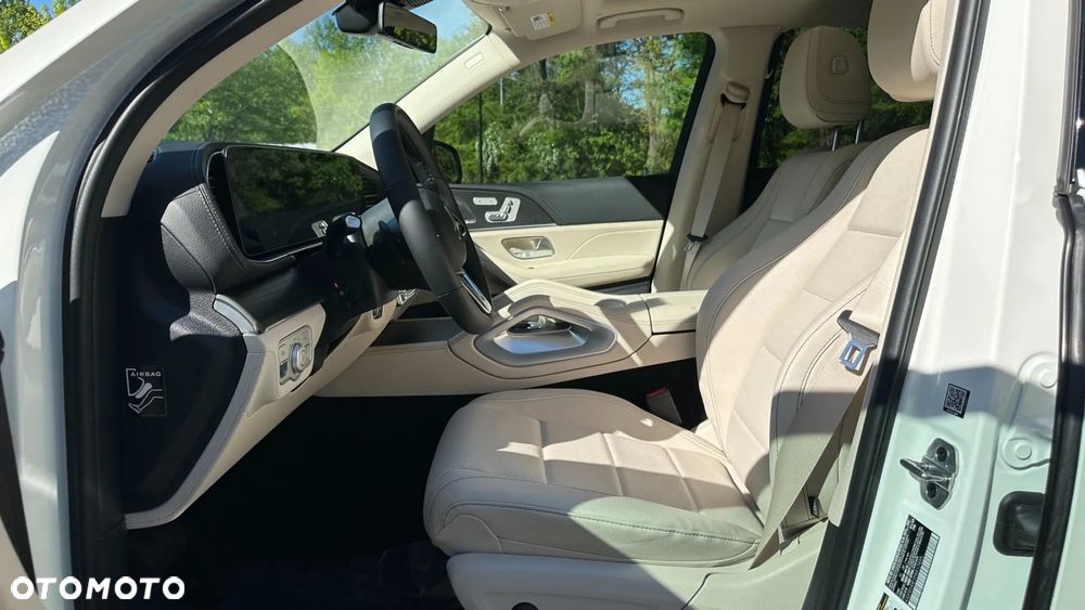 Mercedes-Benz GLE - 11