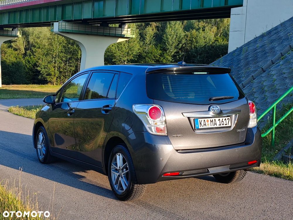 Toyota Verso 1.6 5-Sitzer Comfort - 23
