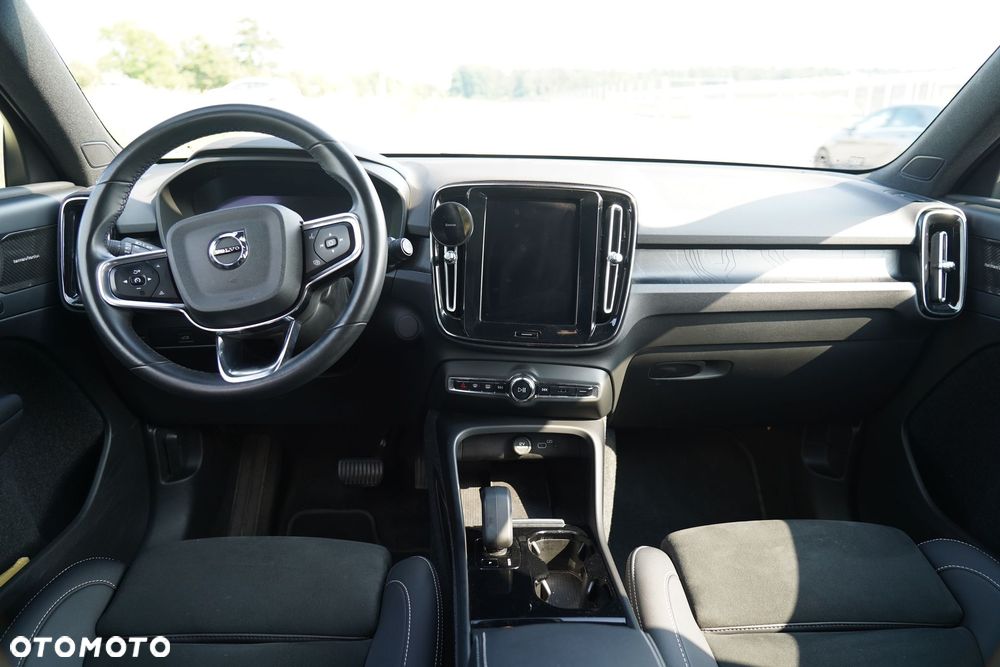 Volvo XC 40 73kWh P6 Recharge Ultimate - 12