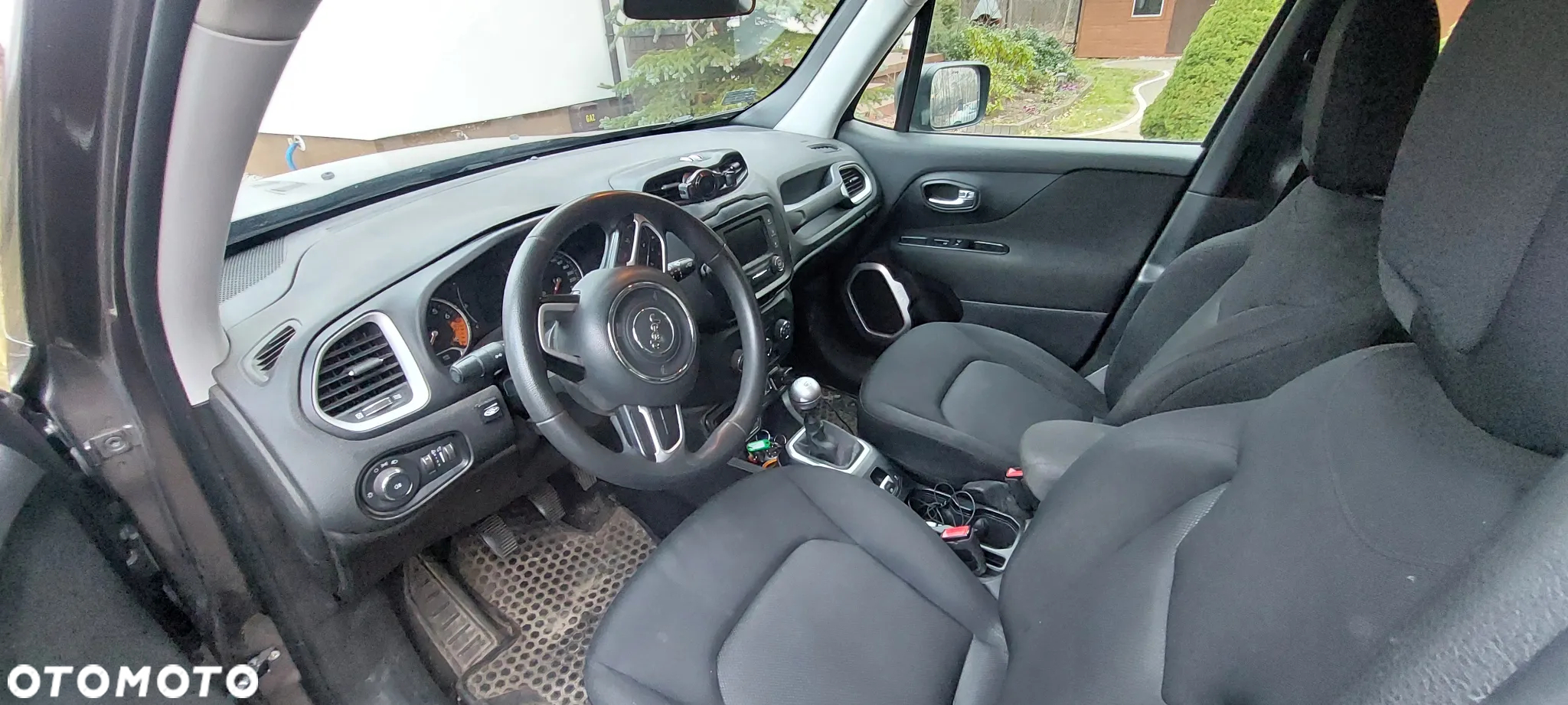 Jeep Renegade 1.6 E-TorQ Sport FWD - 2