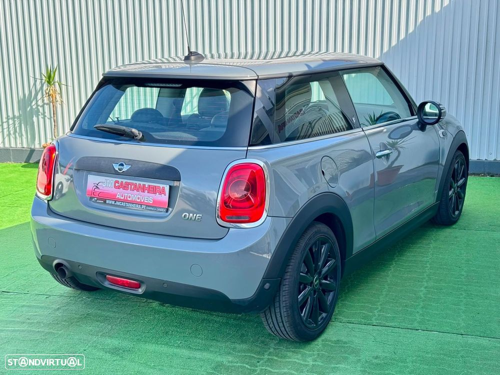MINI 3 Portas - 9