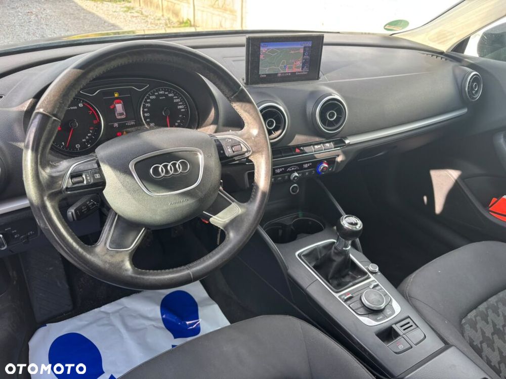 Audi A3 Sportback 1.2 TFSI Attraction - 10