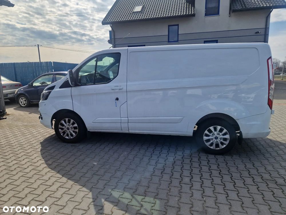 Ford Transit Custom L1H1 AUTOMAT TITANIUM PHEV FV23% - 7