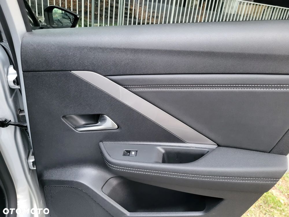 Opel Astra VI Sports Tourer 22 - 34