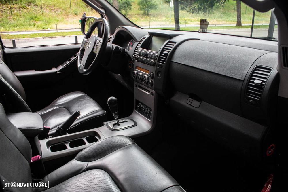 Nissan Pathfinder 2.5 dCi Aut. SE - 25