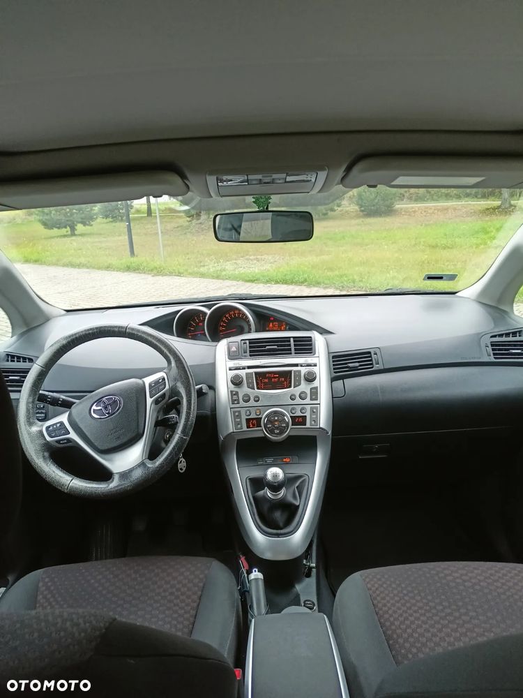 Toyota Verso 2.0 D-4D Sol - 7