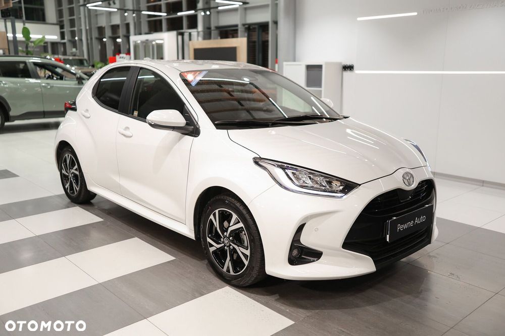 Toyota Yaris Hybrid 1.5 Style - 4