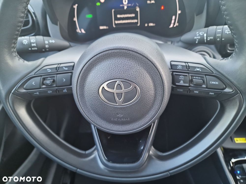 Toyota Yaris Cross Hybrid 1.5 Style - 18