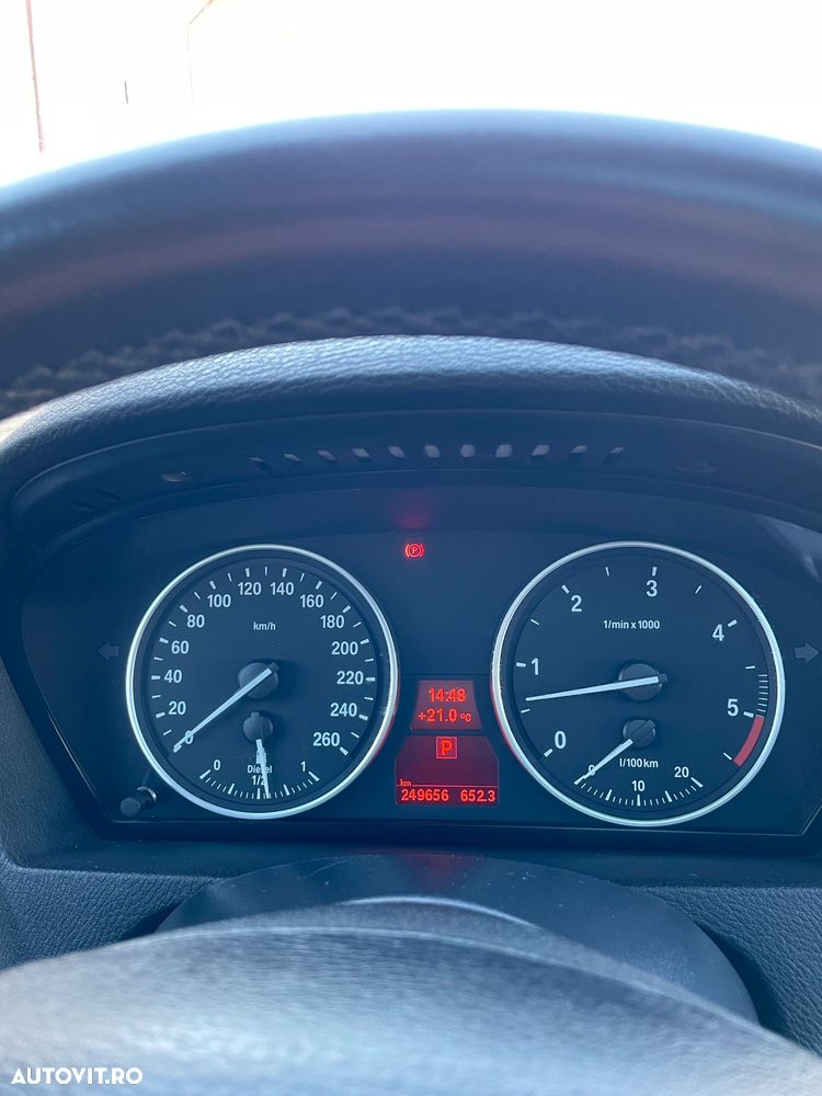 BMW X5 xDrive30d - 14