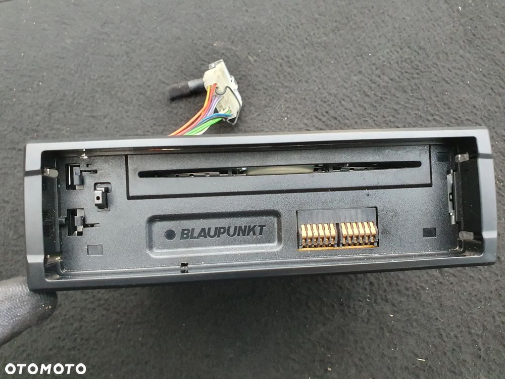 FIAT PUNTO RADIOODTWARZACZ PŁYT CD ESSEN CD33 7643171310 BLAUPUNKT - 3