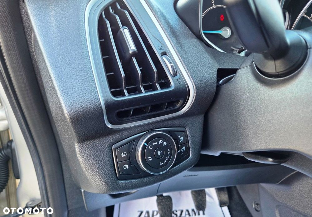 Ford B-MAX - 12