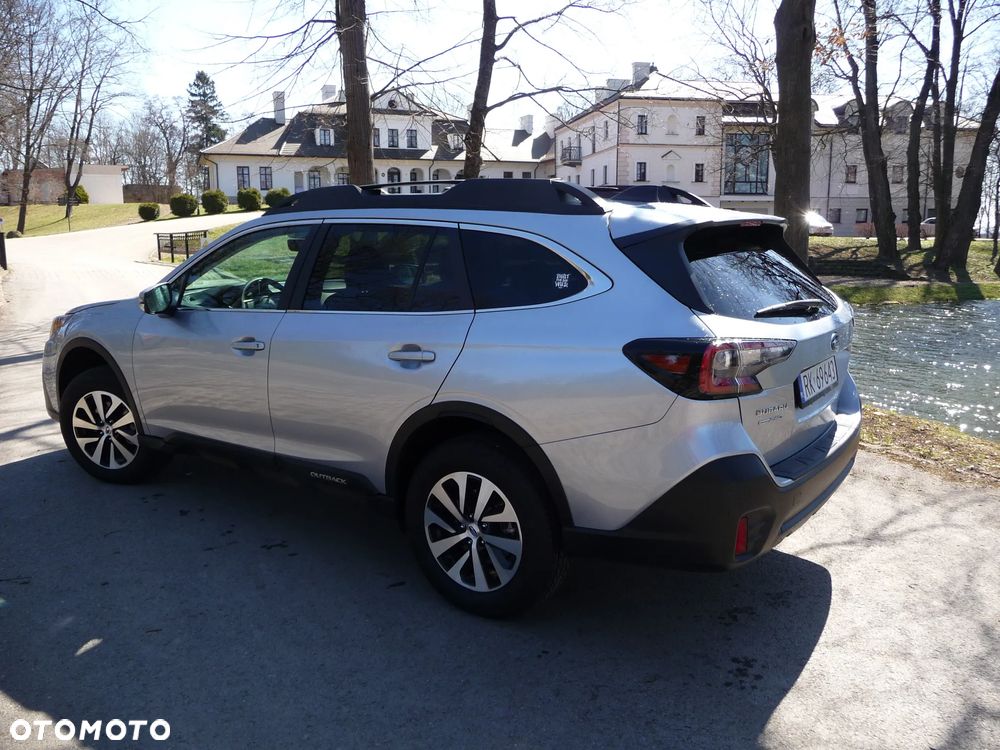 Subaru Outback - 3
