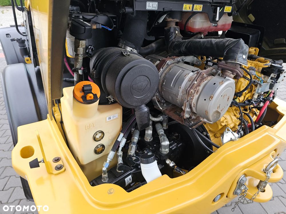 Caterpillar 906 M - 18
