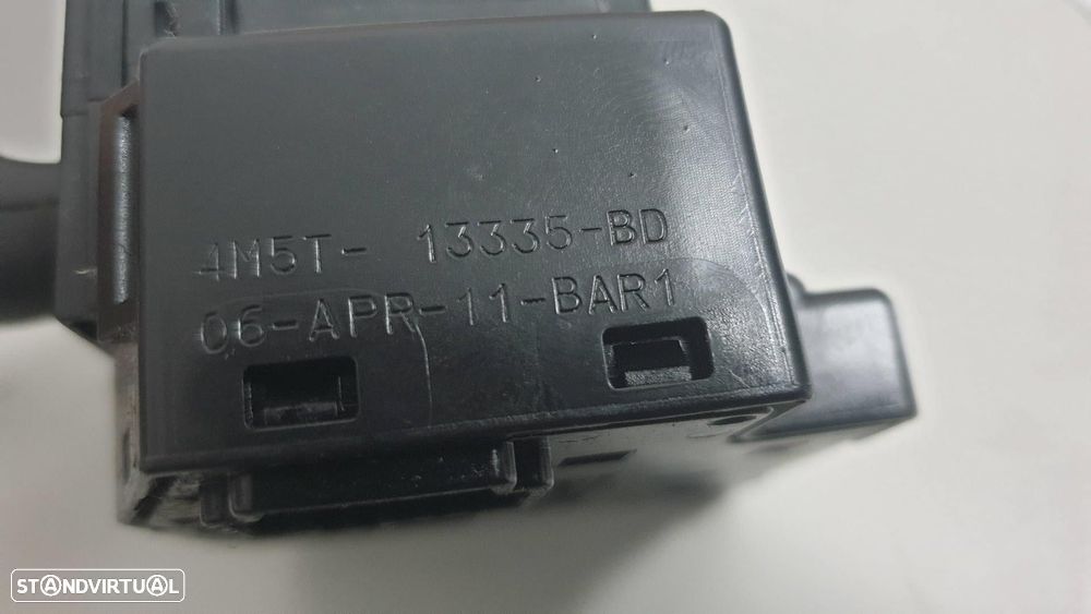 COMANDO PISCAS FORD FOCUS II SEDAN 2007 -4M5T13335BD - 2