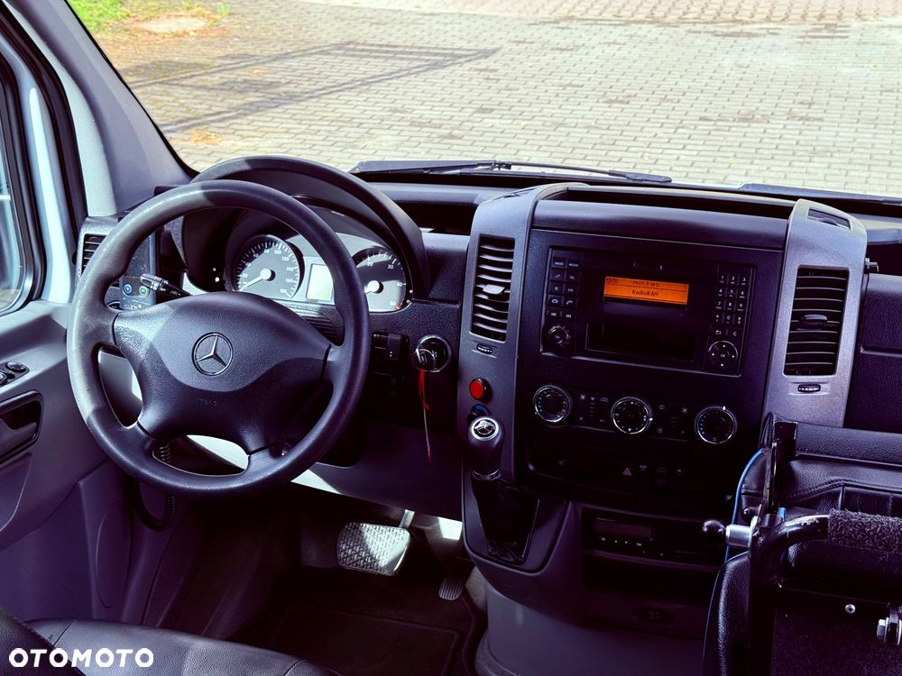 Mercedes-Benz SPRINTER 516 24 Miejsca - 19