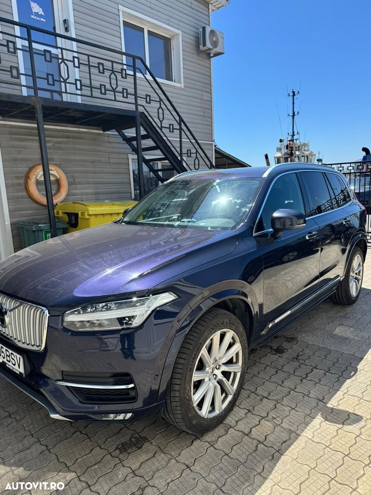 Volvo XC 90 - 5