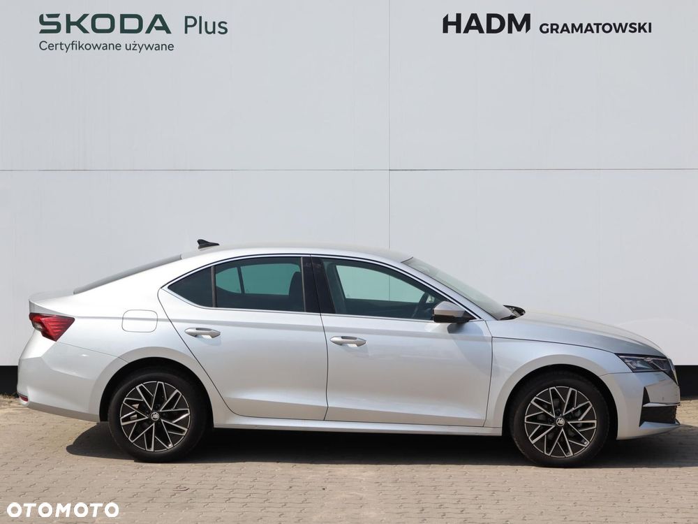 Skoda Octavia 2.0 TDI Selection DSG - 4