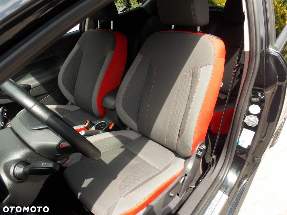 Ford Fiesta 1.0 EcoBoost STart-Stop ST-LINE - 22