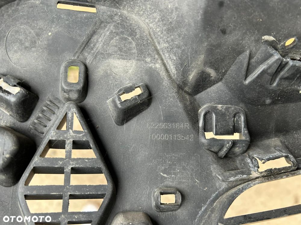 RENAULT CLIO 4 IV 12- GRILL GRIL ATRAPA 622563184R - 4