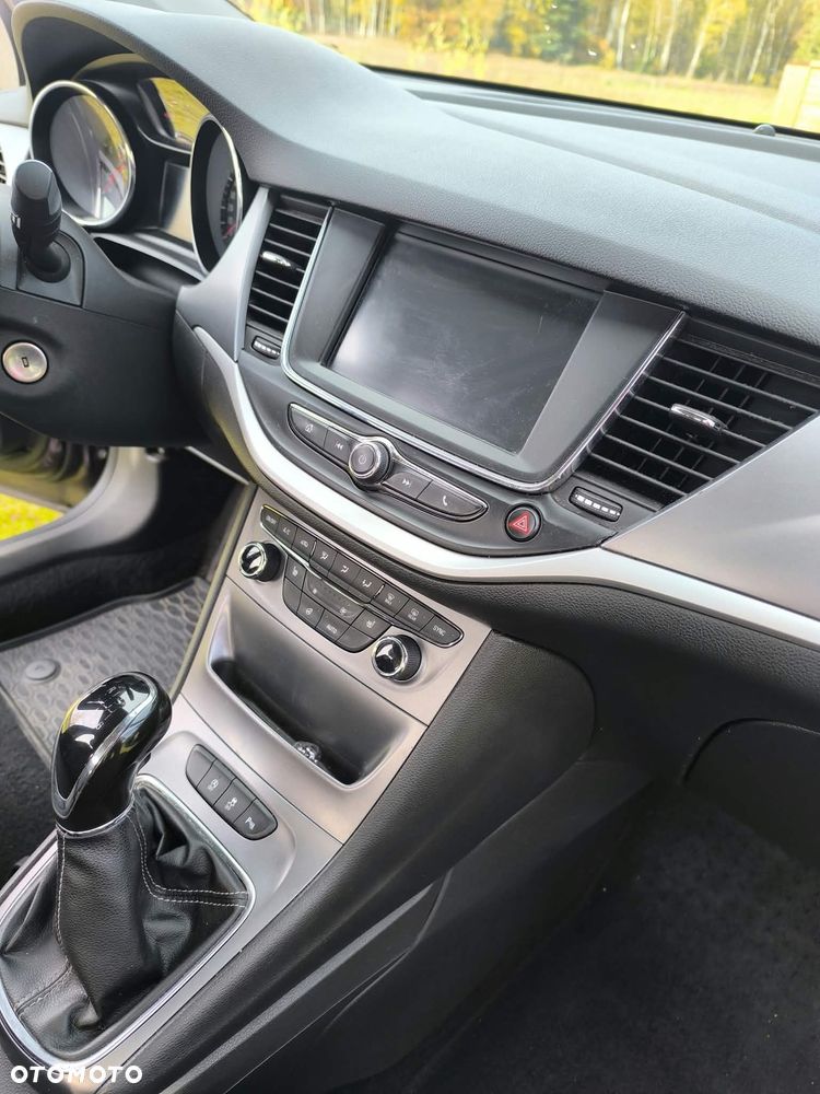 Opel Astra - 28
