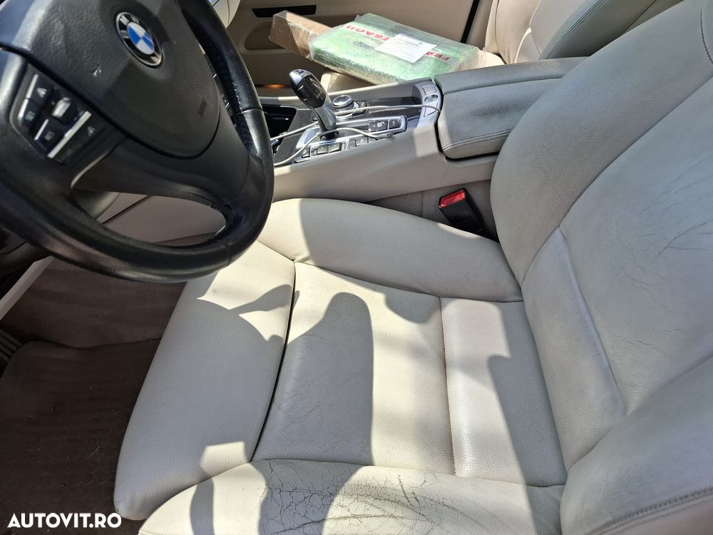 BMW Seria 5 - 12